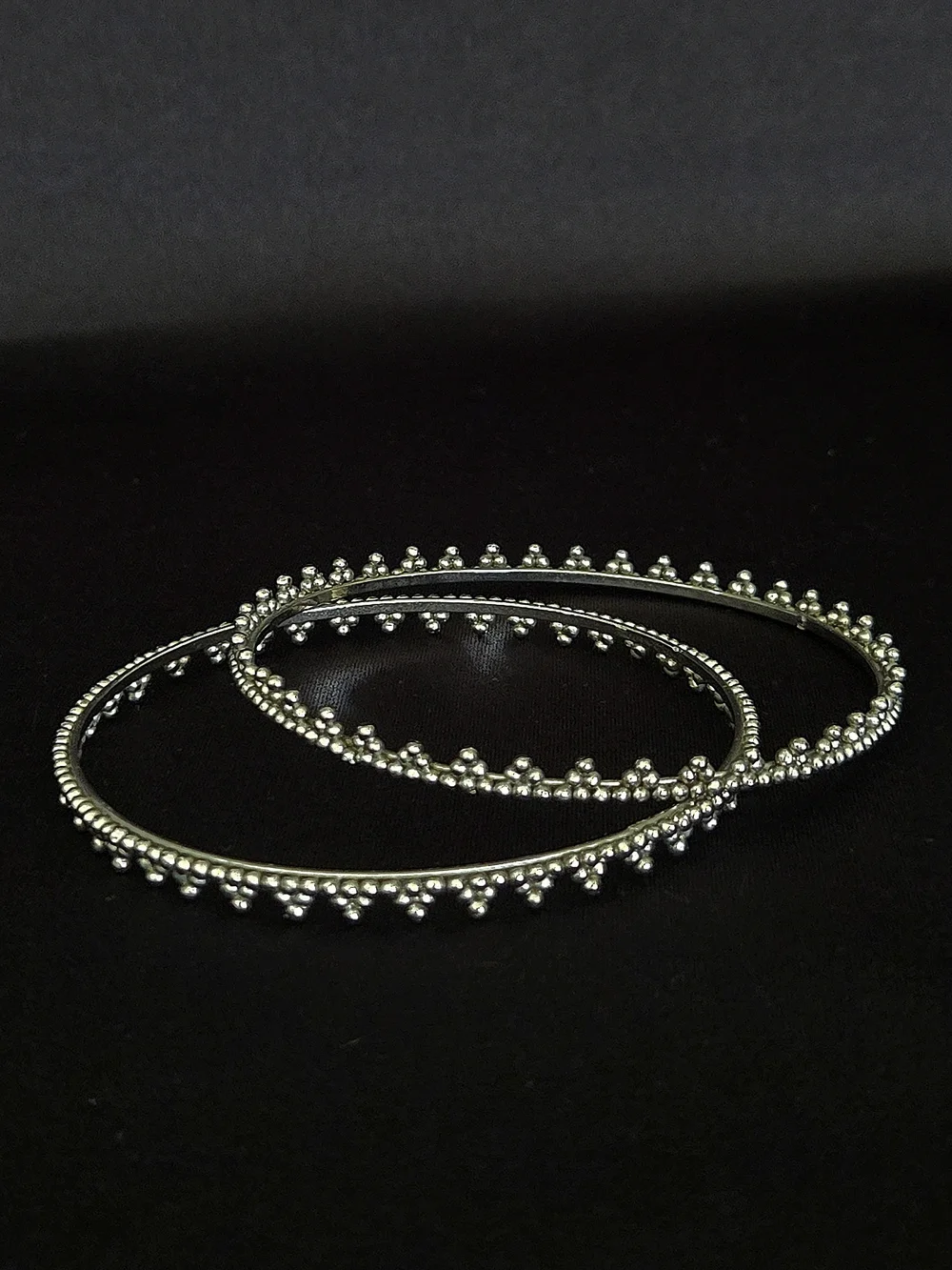 VTG Beaded Bangles Set of 4 - Boho, Tribal - Granulated Style, Silver-tone - 9